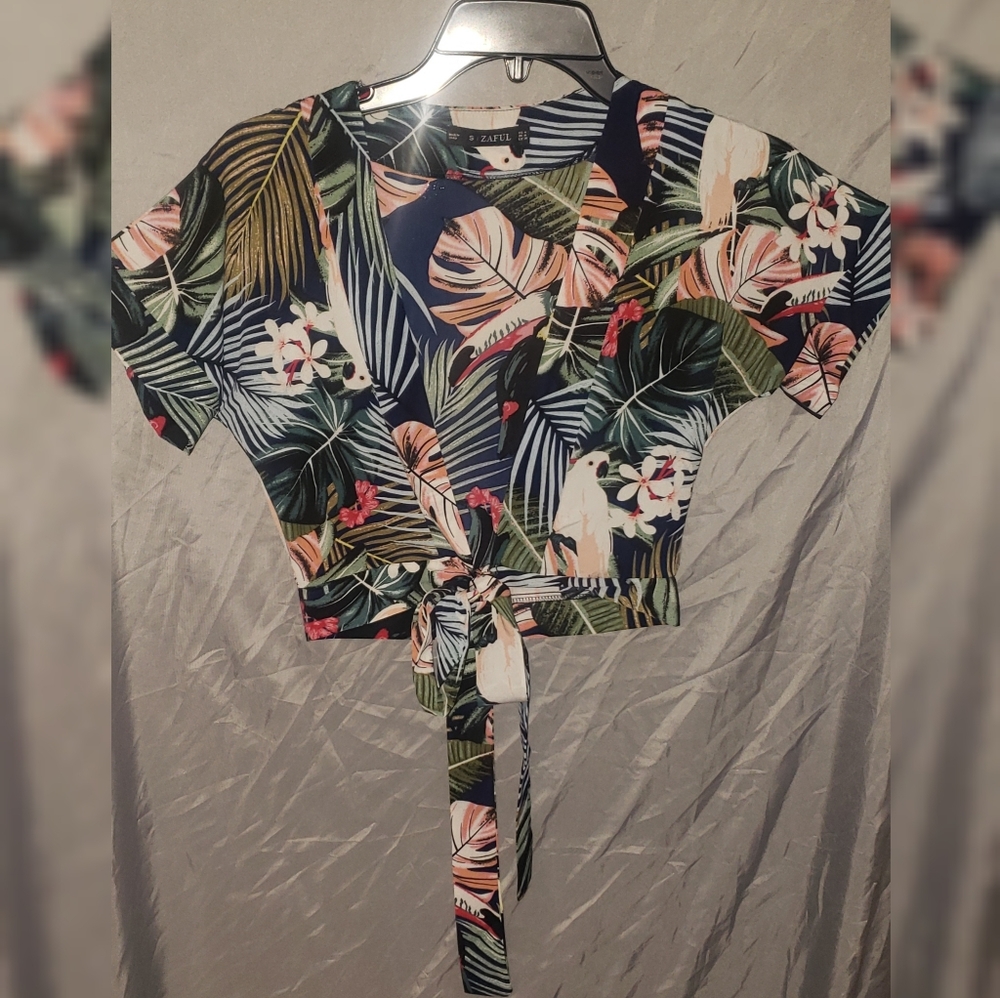 Crop top